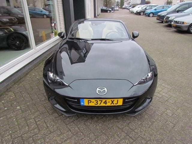 Occasion Mazda MX5 160 PK (117 kW) 2018 Zwart Cabriolet