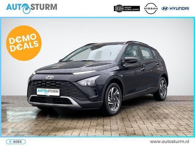Zwartabyss black Gebruikt 2023 Hyundai Bayon Comfort SUV | € 22.940 (Iets duurder) - Afbeelding 1/4