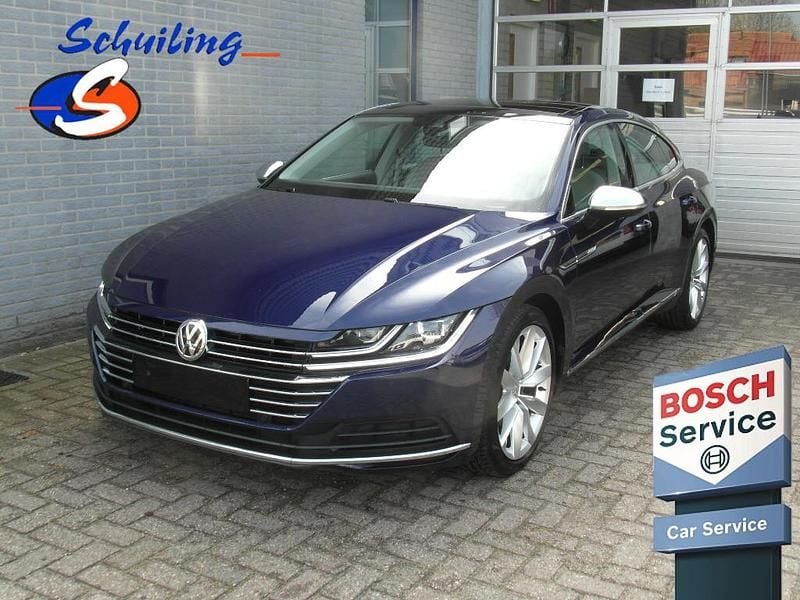 Occasion VW Arteon Elegance+ 150 PK (110 kW) 2019 Blauw, metallic lak Hatchback