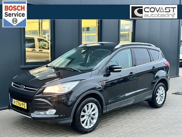 Zwart Gebruikt 2015 Ford Kuga Trend SUV | € 7.950 (Super prijs) - Afbeelding 1/4