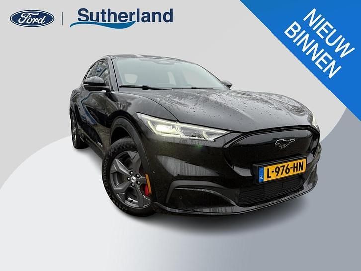 Zwart Occasion 2021 Ford Mustang Mach-E SUV | € 29.845 (Iets duurder) - Afbeelding 1/4