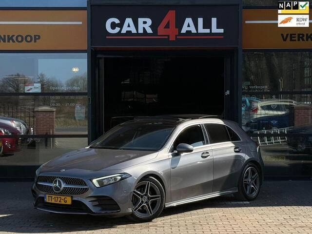 Grijs, metallic lak Gebruikt 2018 Mercedes A200 Business Hatchback | € 21.950 (Eerlijke prijs) - Afbeelding 1/4
