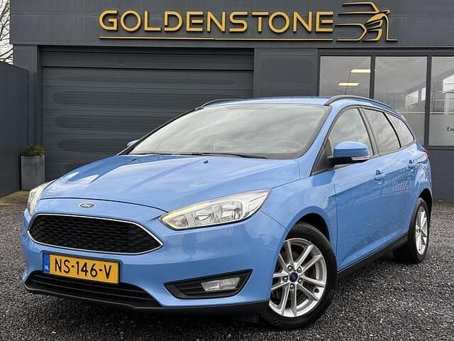 Blauw Occasion 2017 Ford Focus Trend Stationwagen | € 6.449 (Goede deal) - Afbeelding 1/4