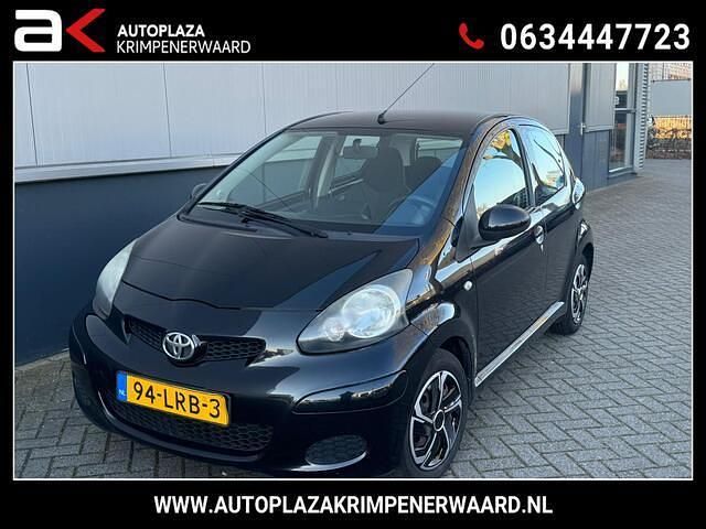 Occasion Toyota Aygo Comfort 68 PK (50 kW) 2010 Zwart Hatchback