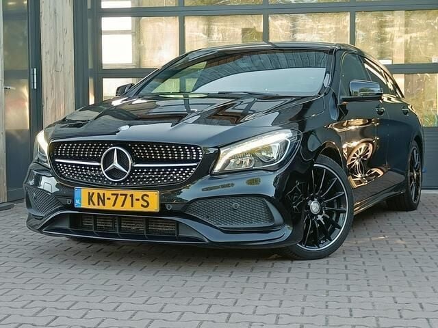 Zwart Gebruikt 2016 Mercedes CLA180 Shooting Brake AMG Stationwagen | € 17.950 (Eerlijke prijs) - Afbeelding 1/4