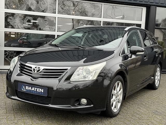 Occasion Toyota Avensis 152 PK (111 kW) 2011 Zwart (metallic) Stationwagen