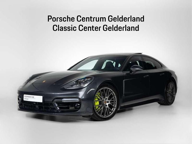 Grijs Gebruikt 2022 Porsche Panamera 4 Platinum Edition Sedan | € 89.900 (Super prijs) - Afbeelding 1/4