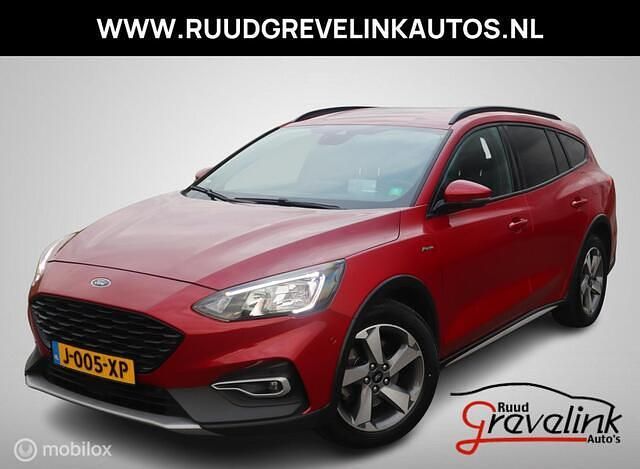 Rood (metallic) Gebruikt 2020 Ford Focus Business Edition Stationwagen | € 14.245 (Eerlijke prijs) - Afbeelding 1/4