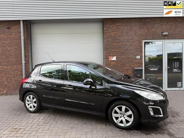 Zwart Gebruikt 2011 Peugeot 308 Hatchback | € 4.999 (Eerlijke prijs) - Afbeelding 1/4