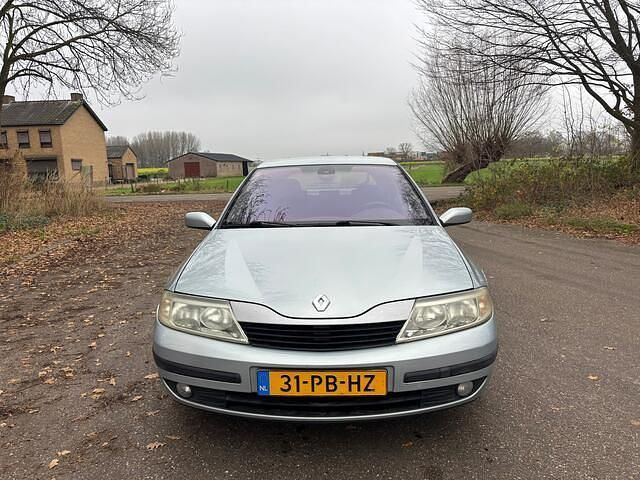 Occasion Renault Laguna II 116 PK (85 kW) 2004 Grijs Hatchback