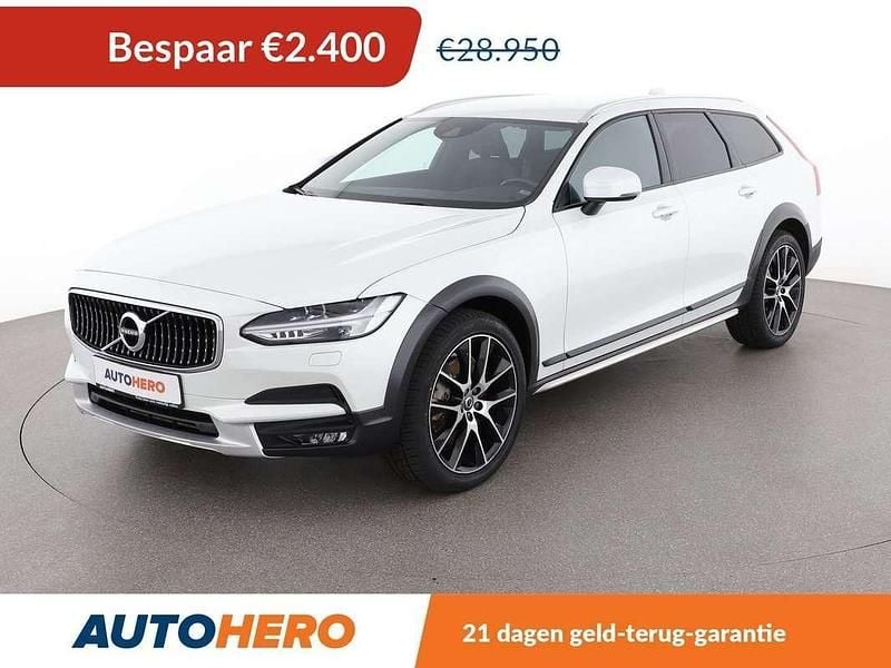 Wit Gebruikt 2017 Volvo V90 CC Pro Stationwagen | € 26.749 (Super prijs) - Afbeelding 1/3