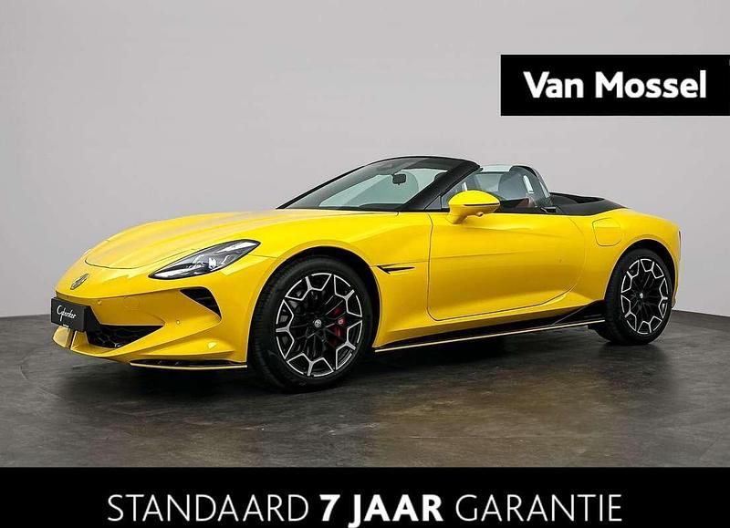 Geel Nieuw 2025 MG Cyberster Trophy Cabriolet | € 66.999 - Afbeelding 1/4