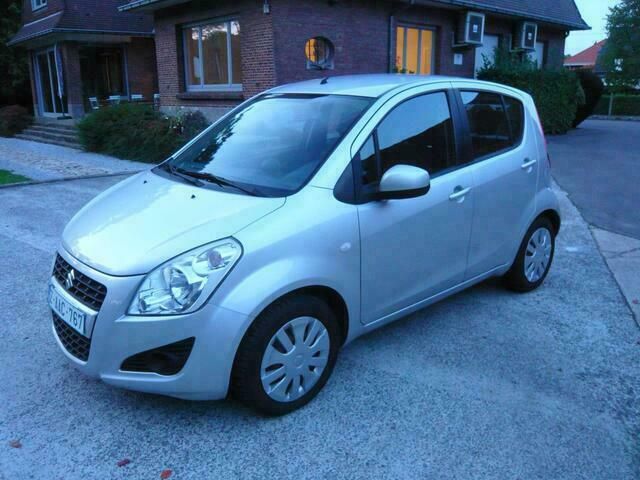 Grijs Gebruikt 2014 Suzuki Splash GLS Hatchback | € 6.450 (Eerlijke prijs) - Afbeelding 1/4