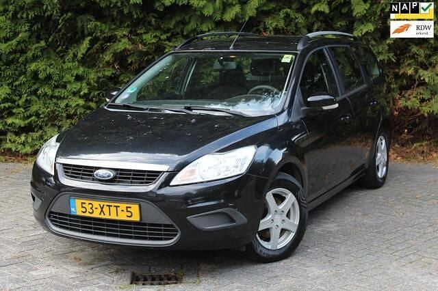 Zwart Gebruikt 2011 Ford Focus Trend Stationwagen | € 2.250 (Super prijs) - Afbeelding 1/4