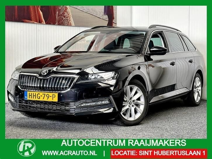 Zwart Occasion 2020 Skoda Superb Business Line Stationwagen | € 21.435 (Goede deal) - Afbeelding 1/4