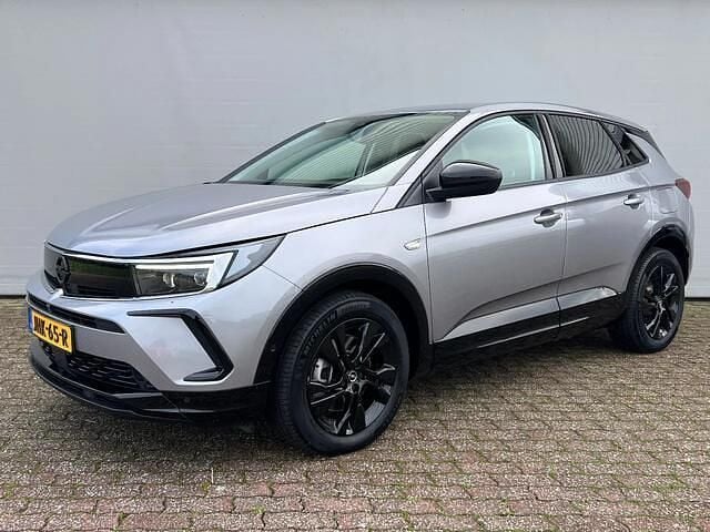 Grijs Occasion 2023 Opel Grandland X Ultimate SUV | € 29.750 (Eerlijke prijs) - Afbeelding 1/4