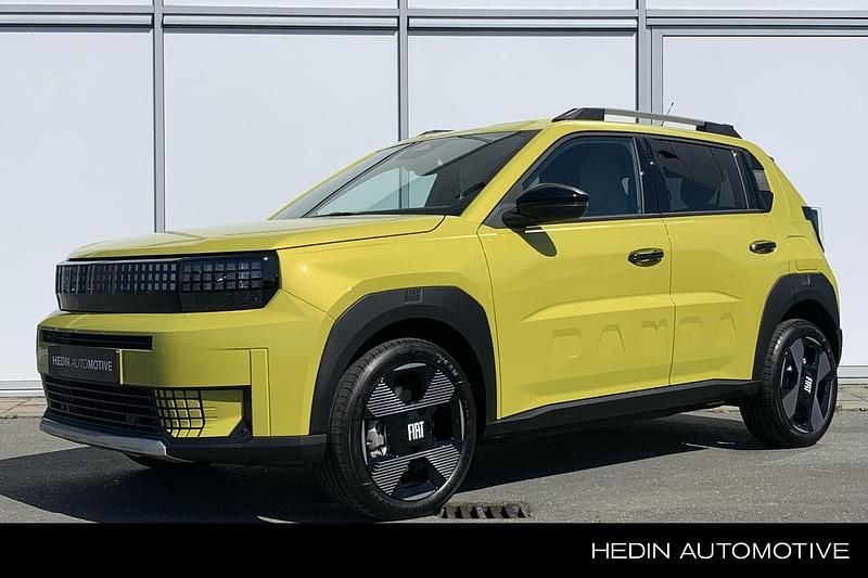 Geel Nieuw 2025 Fiat Grande Panda La Prima SUV | € 29.390 - Afbeelding 1/4