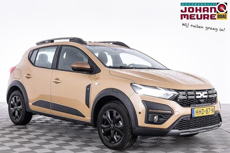 Bruin Occasion 2025 Dacia Sandero Extreme Hatchback | € 24.900 (Duur) - Afbeelding 1/4