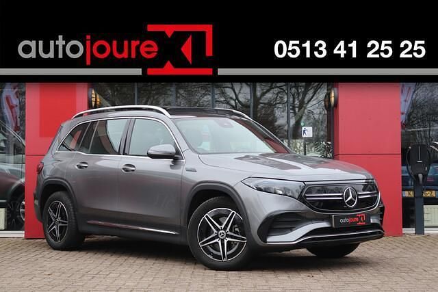 Occasion Mercedes EQB300 AMG line 167 kW (228 PK) 2022 Grijs SUV