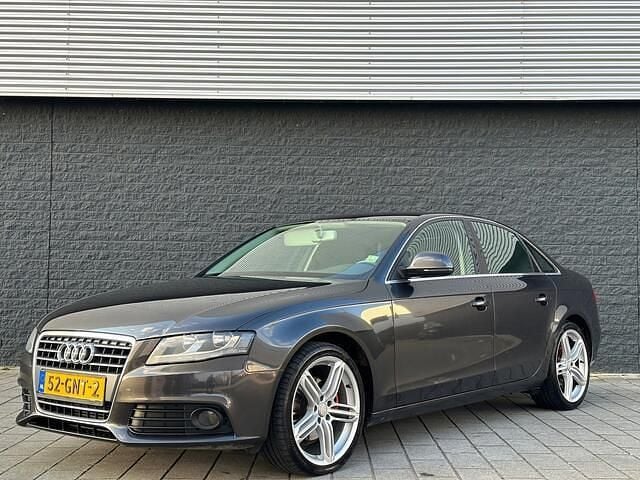 Grijs Gebruikt 2008 Audi A4 Business Sedan | € 3.950 (Super prijs) - Afbeelding 1/3
