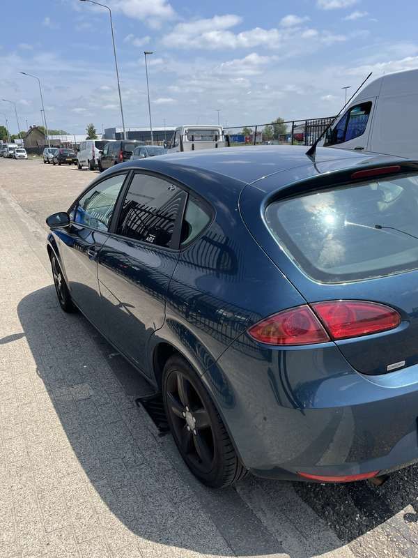 Gebruikt 2006 Seat Leon Sedan | € 1.999 (Goede deal) - Afbeelding 1/4