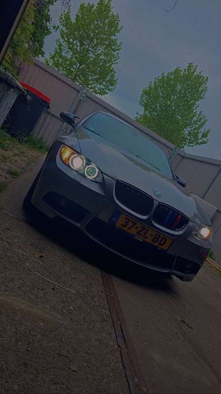 Gebruikt 2008 BMW 320 Coupé | € 7.000 (Eerlijke prijs) - Afbeelding 1/4