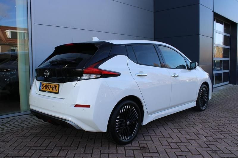 Occasion Nissan Leaf Tekna 110 kW (150 PK) 2023 Wit Hatchback