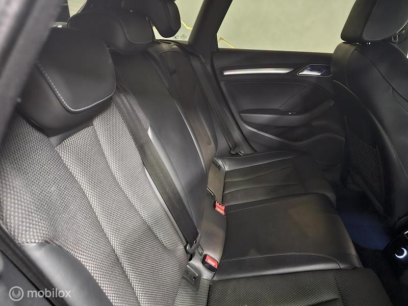 Occasion Audi A3 Sportback S-Line 204 PK (150 kW) 2016 Blauw Hatchback