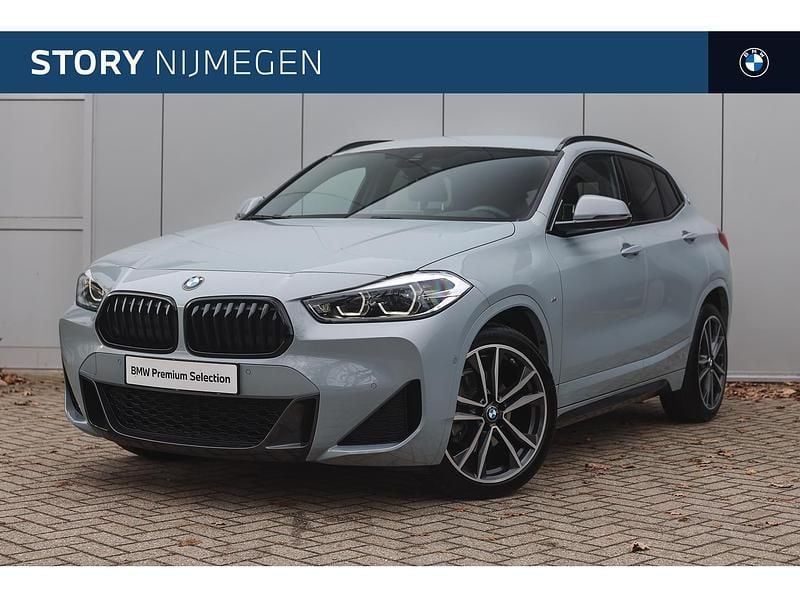 Grijs Occasion 2023 BMW X2 M Sport SUV | € 35.950 (Iets duurder) - Afbeelding 1/4