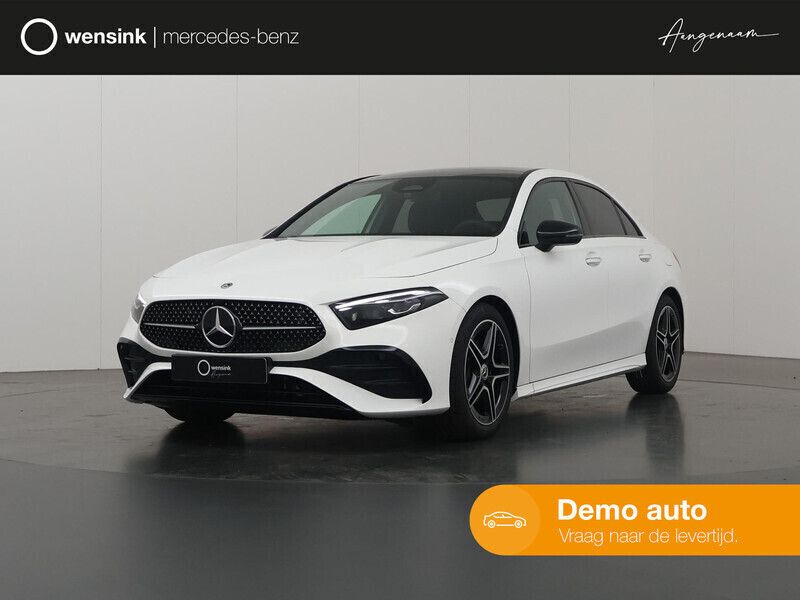 Overige Gebruikt 2024 Mercedes A180 AMG line Sedan | € 46.400 - Afbeelding 1/4
