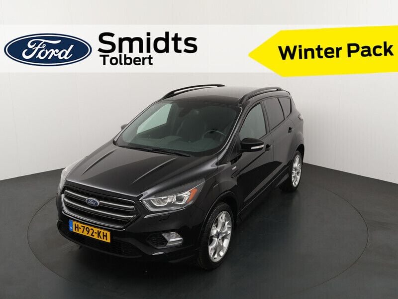 Zwart Gebruikt 2017 Ford Kuga ST-Line SUV | € 16.890 (Eerlijke prijs) - Afbeelding 1/4