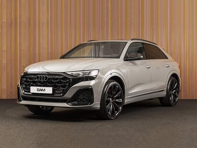 Grijs Nieuw 2025 Audi Q8 Ambiente SUV | € 124.800 (Super prijs) - Afbeelding 1/4