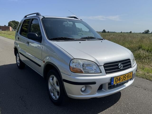 Grijs Gebruikt 2002 Suzuki Ignis Hatchback | € 3.450 (Eerlijke prijs) - Afbeelding 1/4