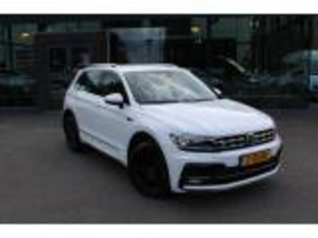 Wit Gebruikt 2020 VW Tiguan Highline SUV | € 31.900 (Eerlijke prijs) - Afbeelding 1/4