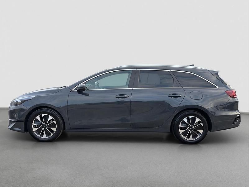 Occasion Kia Ceed 2025 Grijs Hatchback