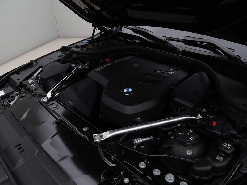 Occasion BMW 520 M Sport 190 PK (139 kW) 2025 Zwart Stationwagen