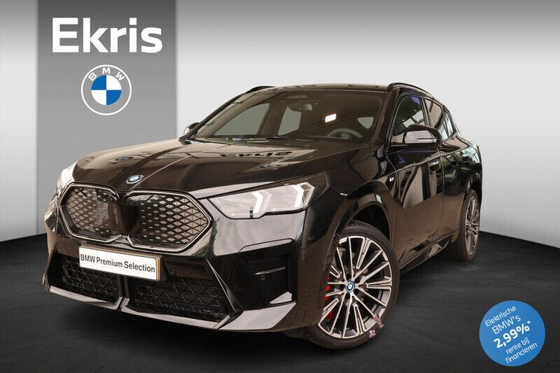 Zwart Gebruikt 2024 BMW iX2 SUV | € 54.450 - Afbeelding 1/4