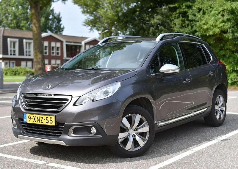 Grijs Gebruikt 2014 Peugeot 2008 Crossway SUV | € 4.950 (Goede deal) - Afbeelding 1/4