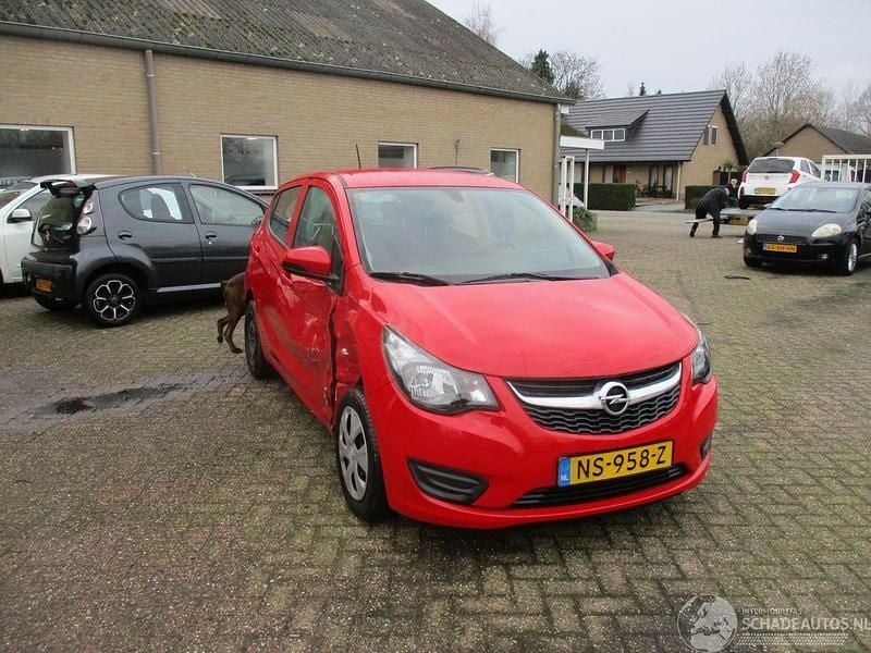 Rood Occasion 2017 Opel Karl Edition Hatchback | € 3.250 - Afbeelding 1/4