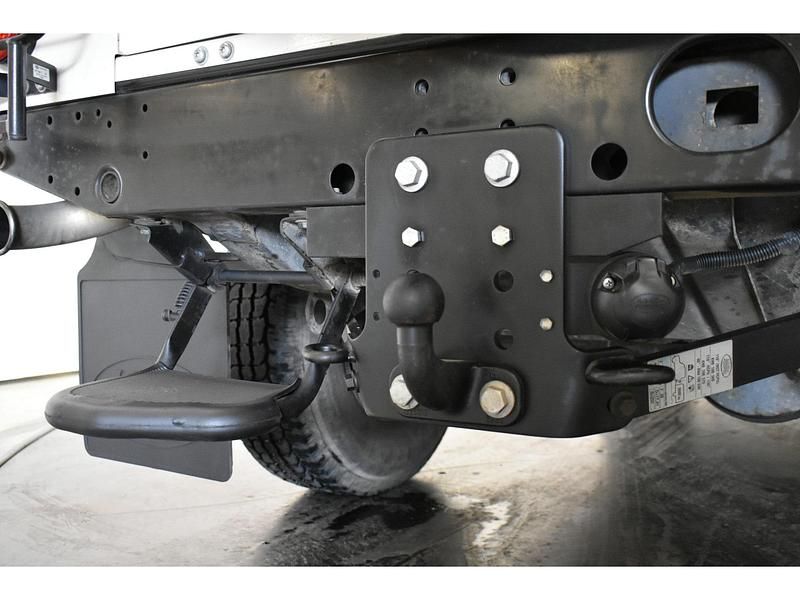 Occasion Land Rover Defender 123 PK (90 kW) 2007 Wit SUV