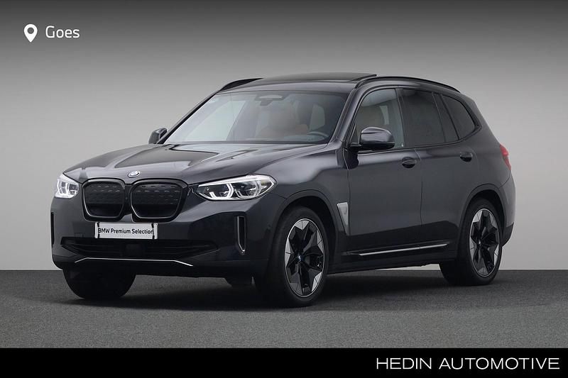 Grijs Gebruikt 2021 BMW iX3 Comfort Edition SUV | € 35.880 (Iets duurder) - Afbeelding 1/4