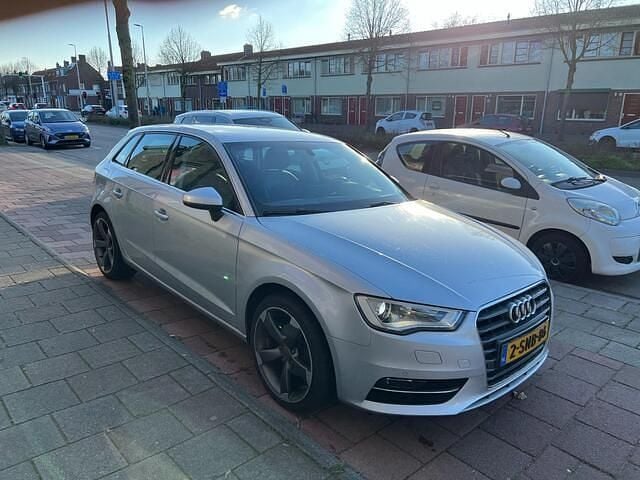 Occasion Audi A3 Sportback Ambition 122 PK (89 kW) 2013 Grijs Hatchback