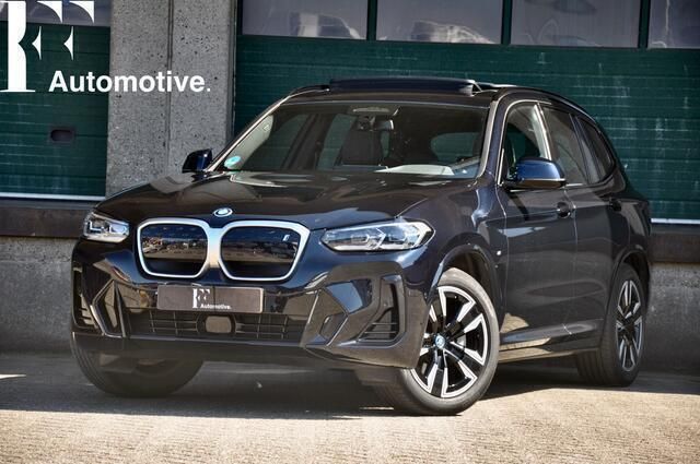 Zwart Gebruikt 2023 BMW iX3 Executive SUV | € 45.990 (Super prijs) - Afbeelding 1/4