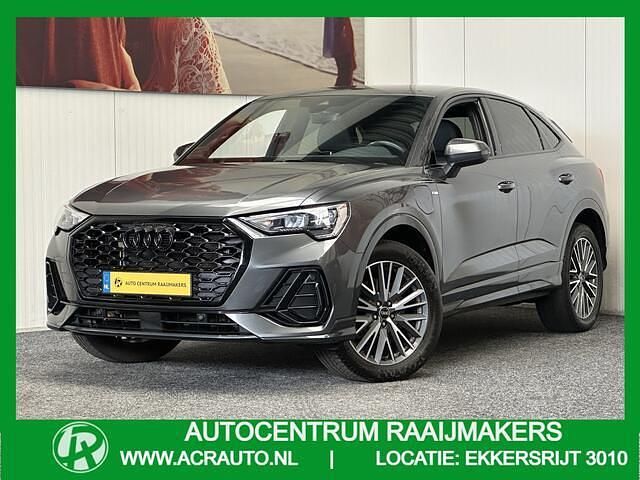 Grijs Occasion 2022 Audi Q3 Sportback S-Line SUV | € 29.940 (Goede deal) - Afbeelding 1/4