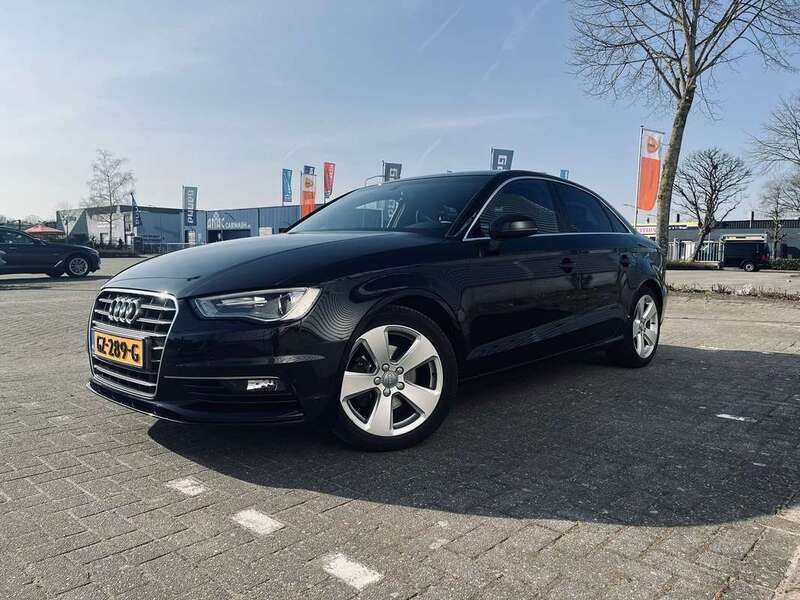 Zwart Gebruikt 2014 Audi A3 Sedan | € 10.800 (Goede deal) - Afbeelding 1/4