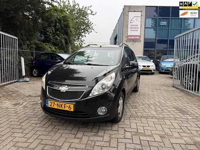 Zwart Gebruikt 2010 Chevrolet Spark LS Hatchback | € 2.295 (Eerlijke prijs) - Afbeelding 1/4
