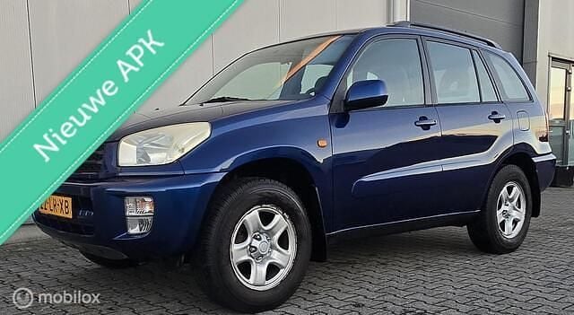 Blauw Gebruikt 2003 Toyota RAV4 Luna SUV | € 3.950 (Eerlijke prijs) - Afbeelding 1/4