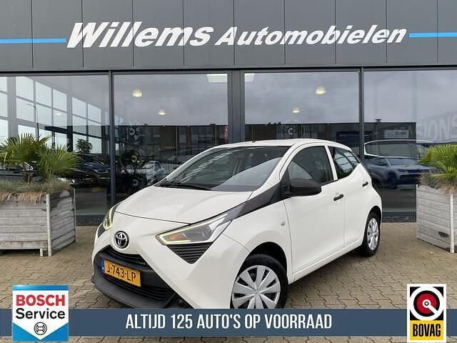 Wit Gebruikt 2020 Toyota Aygo Hatchback | € 9.500 (Eerlijke prijs) - Afbeelding 1/4
