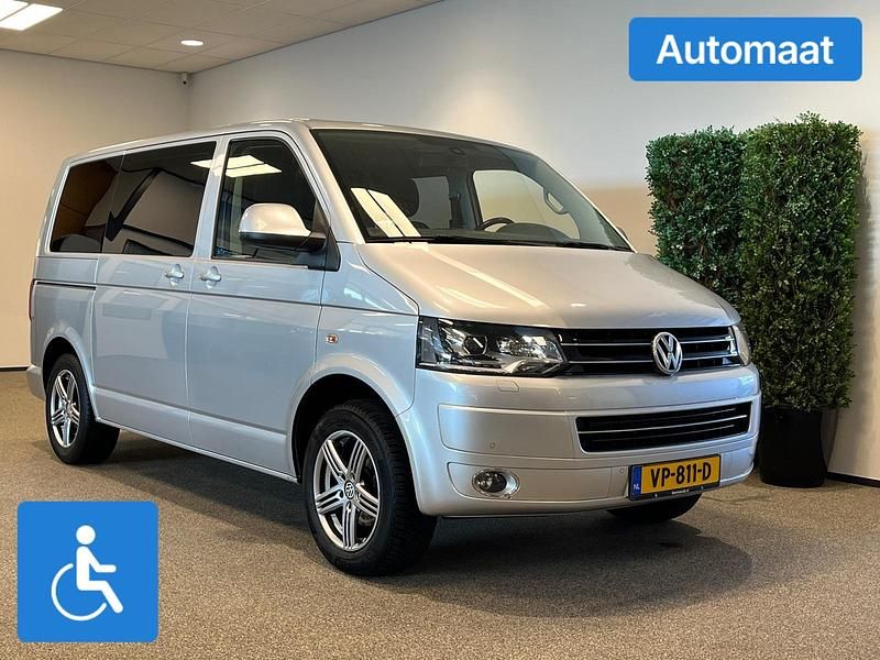 Zilver (metallic) Gebruikt 2015 VW T5 Van | € 32.950 - Afbeelding 1/4