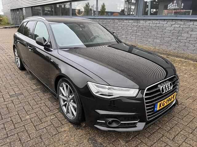 Zwart Gebruikt 2016 Audi A6 S-Line Stationwagen | € 18.950 (Eerlijke prijs) - Afbeelding 1/4